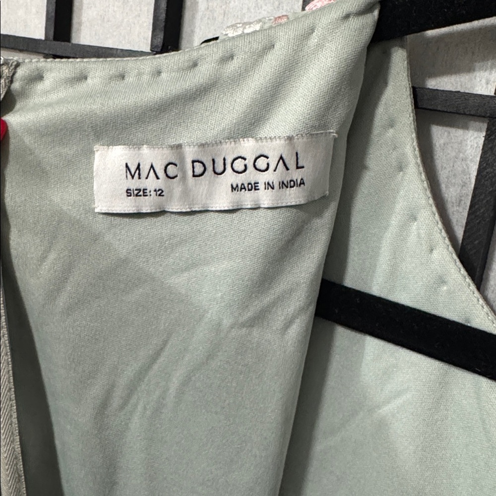 Mac Duggal Floral Embroidered Tulle Dress – Size 12 – NWT – Rare / Sample Piece - Picture 7 of 15